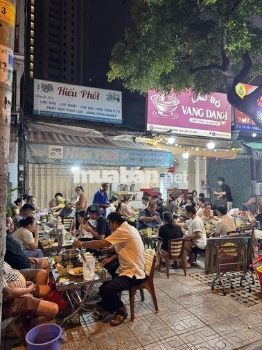 Tuyển Phục Vụ Lẩu Bò Vang Danh Quận 5