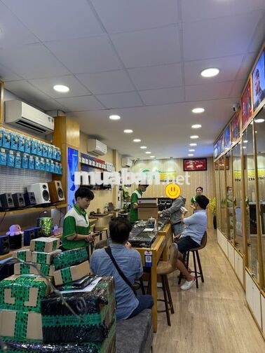 Tuyển 1 Nam >=25 Tuổi Quản Lý Website