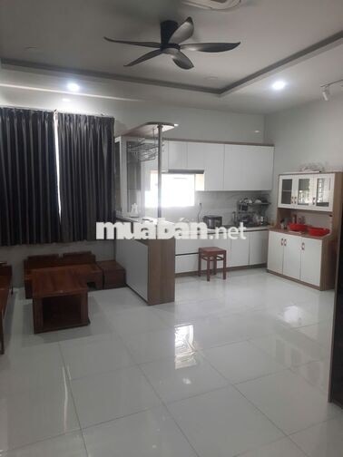 TUYỂN DỤNG NHÂN VIÊN TẠP VỤ - CÓ SẴN CHỖ Ở