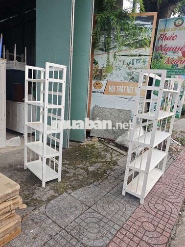 cần tuyển 2 nhân viên vận kho