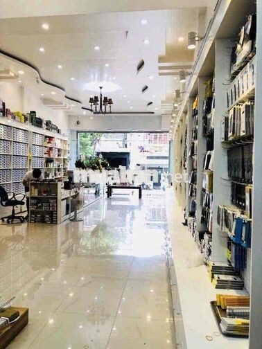 Cần tuyển 1 bạn shipper linh kiện điện thoạn
