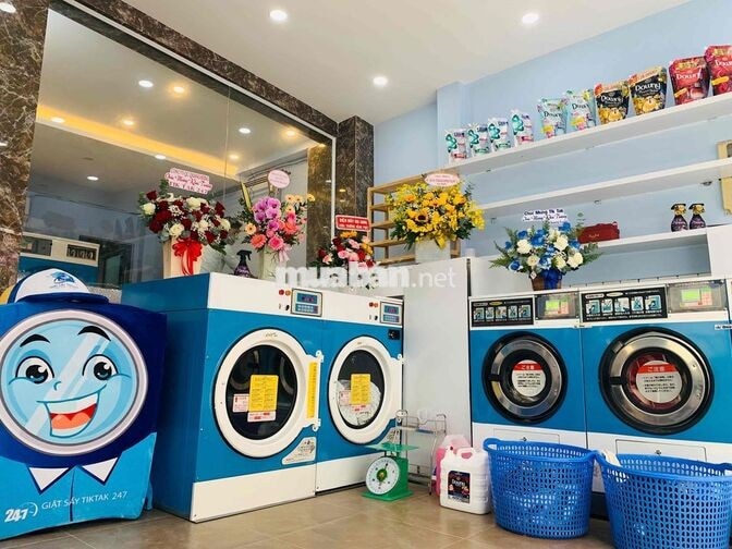 Tuyển Nhân Viên làm tại cửa hàng Giặt Sấy