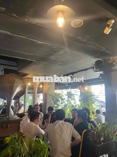 tuyển nhân viên phục cafe đi làm ngay