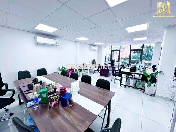 Tuyển Dụng Admin QL Sản Phẩm Đi Làm Ngay Tân Bình
