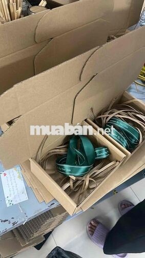 TUYỂN NHÂN VIÊN PARTIME GÓI QUÀ