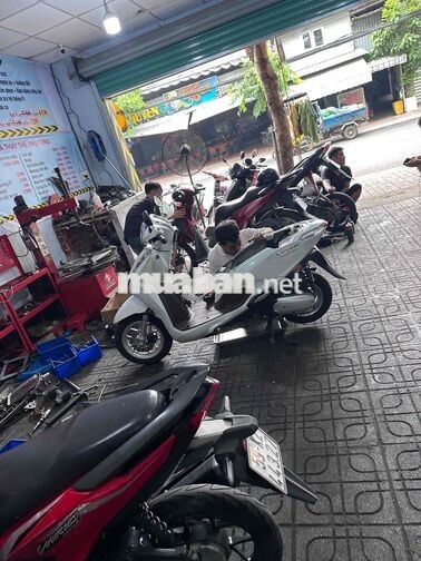 Tuyển thợ sữa xe máy 10-15triệu Quận 2