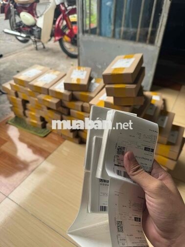 tìm 1 bạn nữ làm bán thời gian shop online