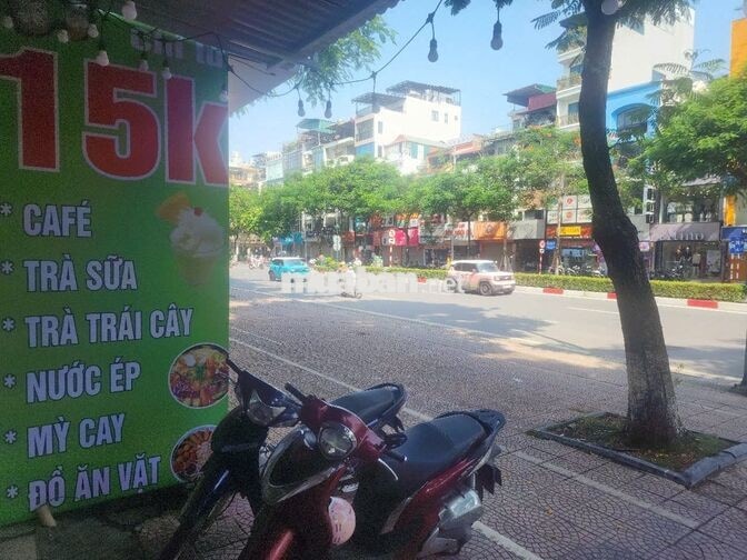 cần tuyển nv fulltime hoặc part-time cho quán kem 