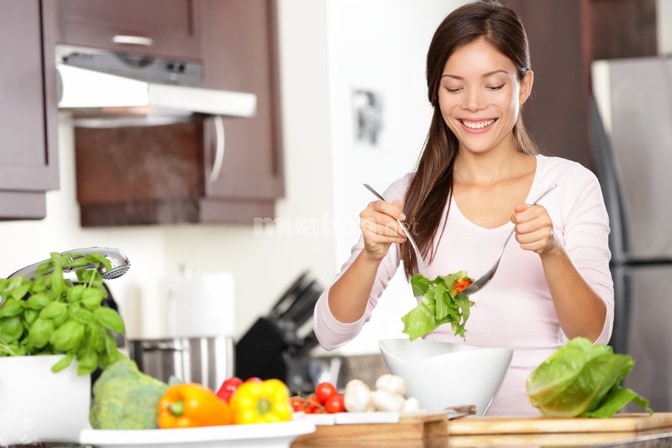 Tuyển Dụng 1 Người Gíup Việc Cho GĐ Mình