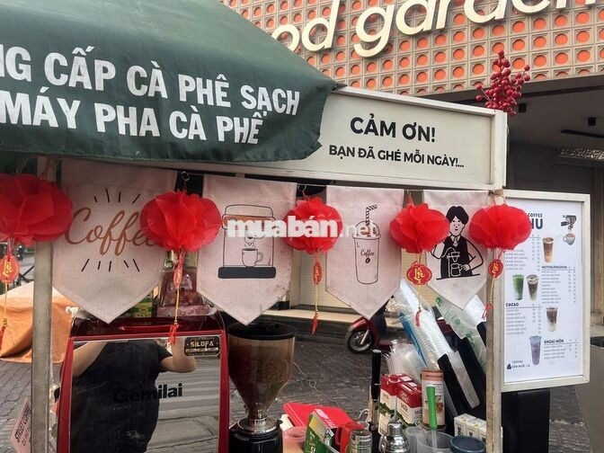STREET COFFEE cần tuyển Nam/nữ bán cafe takeaway