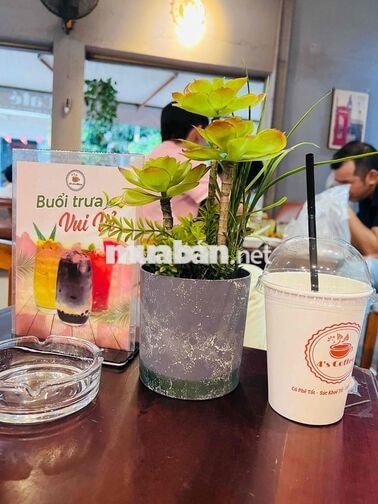 cafe 4s tuyển nv pha chế 👍phục vụ