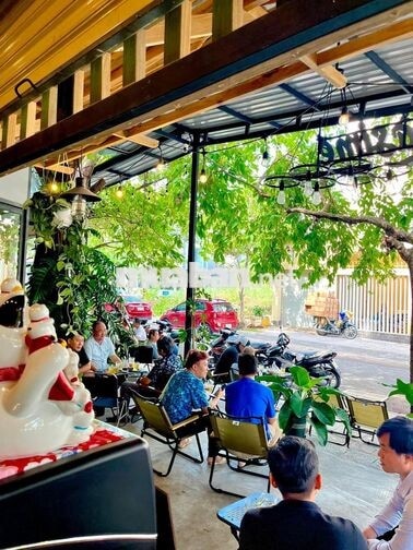 TUYỂN NHÂN VIÊN BÁN CÀ PHÊ