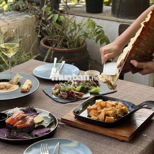 [KHÔNG CẦN KN, BAO ĂN, CÓ THƯỞNG] NHÂN VIÊN PHỤC V