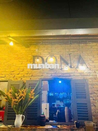 Dona coffee cần tuyển nhân viên phục vụ