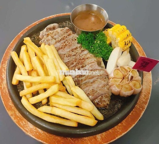 Tuyển bếp cho Hệ Thống Beer Garden Bình Tân 
