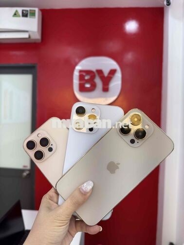 TUYỂN NHÂN VIÊN BÁN ĐIỆN THOẠI IPHONE 18