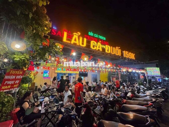Tuyển NV phục vụ Quán Gỏi Cá Trích Trinh Đặng