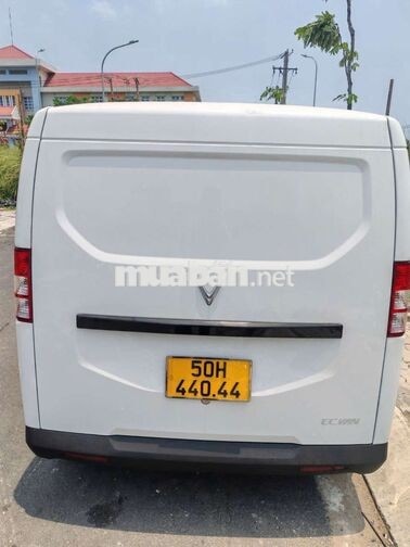 Tuyển Tài xế xe ECVan Vinfast