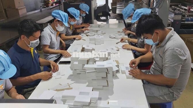 Nhân viên vận hành máy (nhận đào tạo)