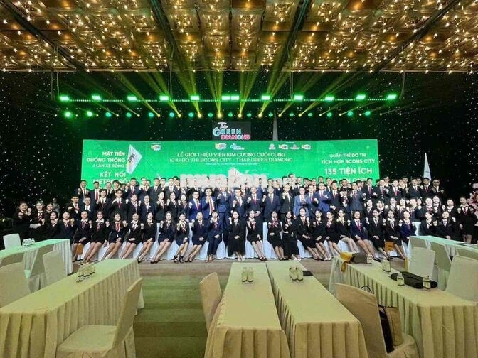 CẦN NGAY GIÁM ĐỐC SÀN - TRƯỞNG PHÒNG KINH DOANH
