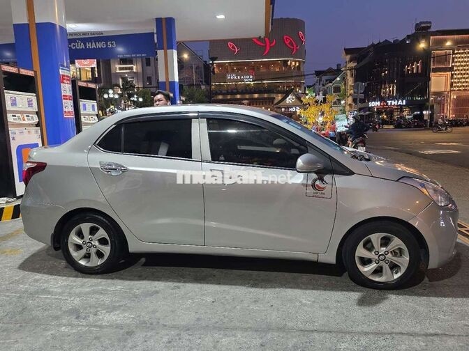 Tuyển tài xế chạy Grabcar/Becar