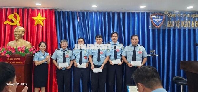 TUYỂN 10 NHÂN VIÊN BẢO VỆ - CƠ ĐỘNG 