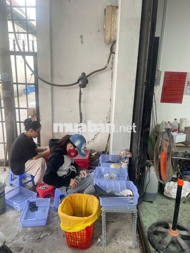 NHÂN VIÊN SẢN XUẤT ĐẠO CỤ PHIM & MÔ HÌNH