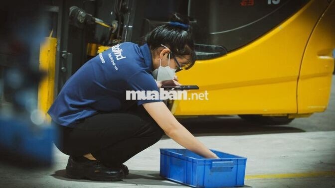 5 nhân viên lắp ráp tự động Quận 12