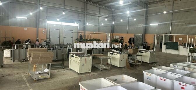 NHÂN VIÊN NAM KHO HOA - LẠC DƯƠNG BAO CHỔ Ở