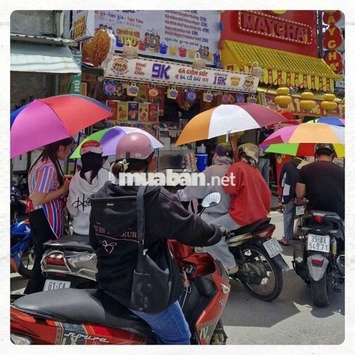 Tuyển nhân viên cửa hàng Gà Rán tại TP. HCM