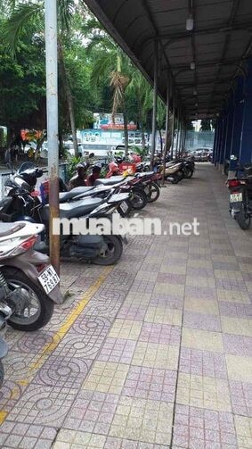 tuyển nhân viên bảo vệ giữ xe