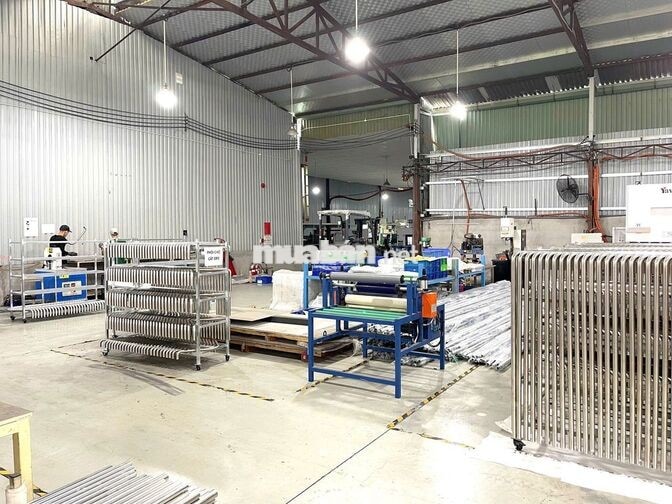 TUYỂN DỤNG - NHÂN VIÊN VẬN HÀNH MÁY CNC - CÓ CHỖ Ở