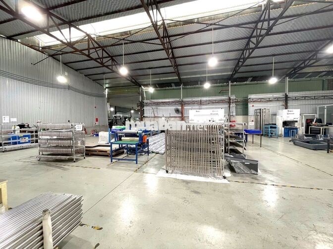 TUYỂN DỤNG - NHÂN VIÊN VẬN HÀNH MÁY CNC - CÓ CHỖ Ở
