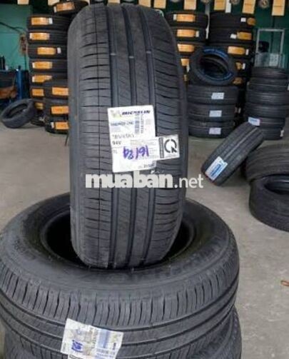 Tuyển nhân viên sửa chữa,rửa xe