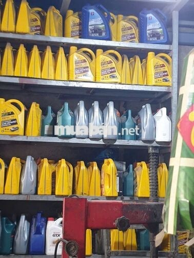 Tuyển nhân viên sửa chữa,rửa xe