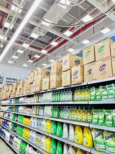 NHÂN DỊP CUỐI NĂM CHUỖI SHOWROOM TUYỂN NV LÀM NHIỀU VỊ TRÍ!!!