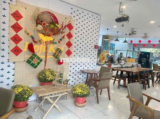 Kofi Kai Q7 tuyển pha chế , phục vụ
