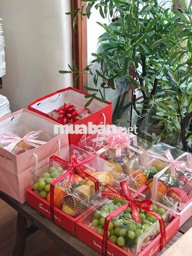 TUYỂN DỤNG 02 NV BÁN HÀNG/ ĐÓNG GÓI SET GIỎ QUÀ TR