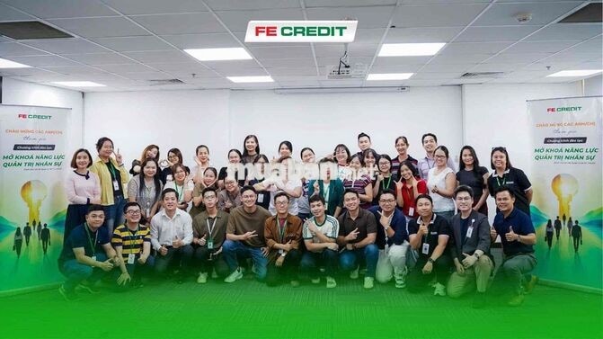 TUYỂN DỤNG CSKH SAU VAY - NHẮC PHÍ TRỄ HẠN