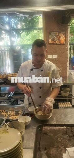 Tuyển NV Phục Vụ Bàn