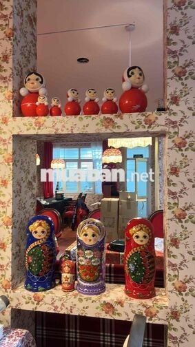 PHỤ BẾP LÀM LIỀN - Nhà hàng Nga Làng Việt Kiều