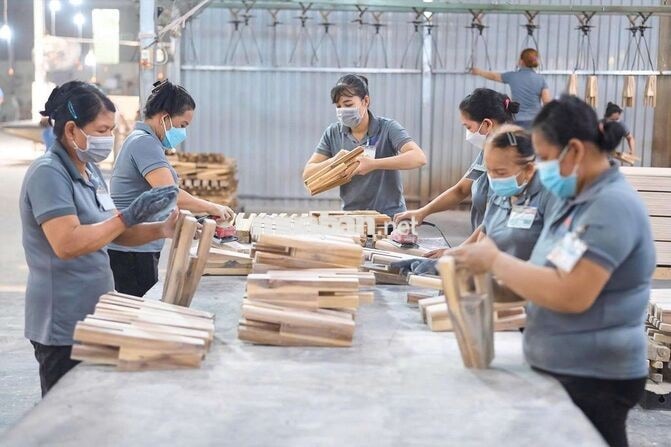 Tuyển Công Nhân Lao Động Phổ Thông & Nhiều Vị Trí