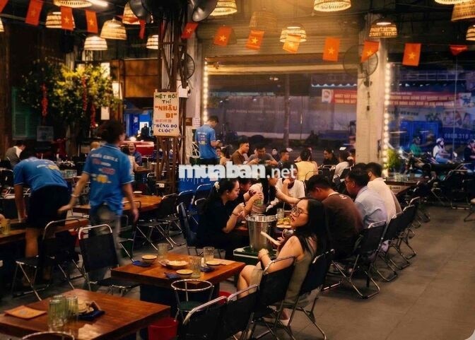 TUYỂN PHỤC VỤ - TIẾP BIA - TIẾP THỰC Q.TÂN PHÚ