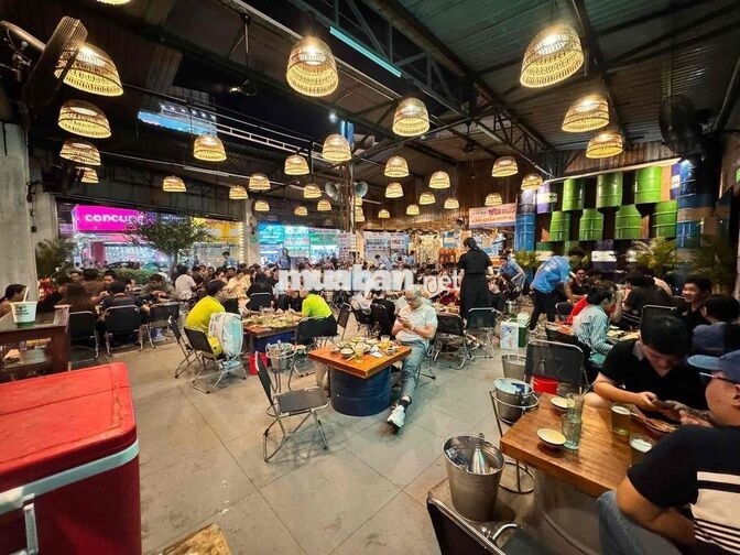 TUYỂN PHỤC VỤ - TIẾP BIA - TIẾP THỰC Q.TÂN PHÚ