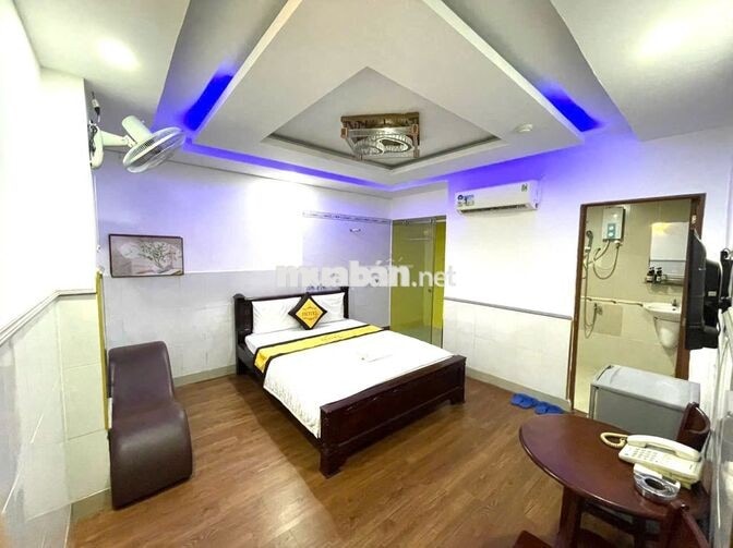 Tuyển 1 Nữ Tạp Vụ Dọn Phòng Khách Sạn ca ĐÊM Q.10
