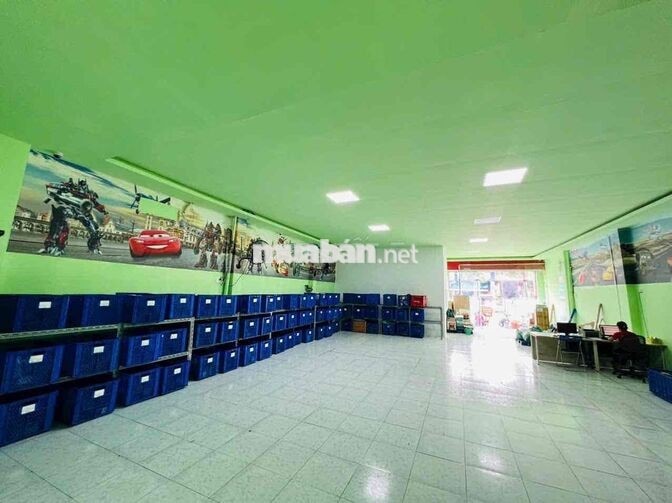 Viettel Dĩ An tuyển 10 shipper đi làm ngay
