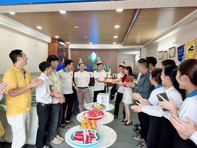 TUYỂN NHÂN VIÊN VĂN PHÒNG TẠI TÂN BÌNH LCB 7.6TR