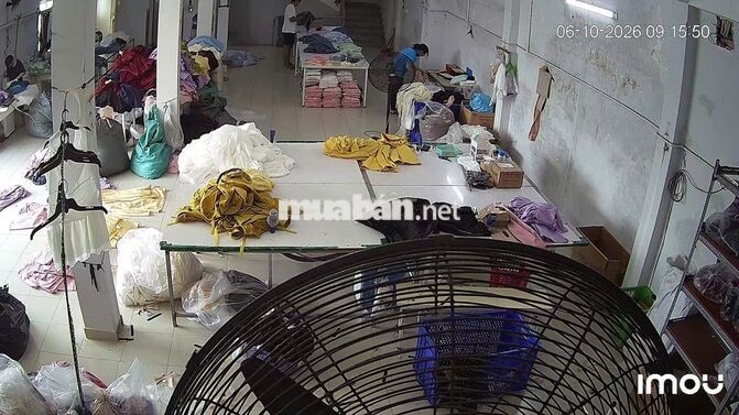TUYỂN DỤNG NAM KIỂM ĐẾM SỐ LƯỢNG HÀNG MAY MẶC Q.12