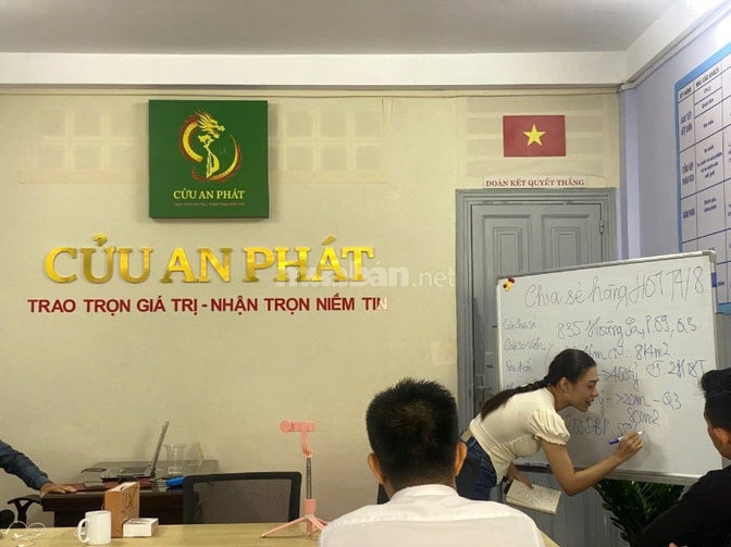 Tuyển dụng nhân viên kinh doanh BĐS nhà phố tại TPHCM 