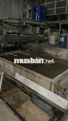 Cần thợ biết chạy máy CNC gạch